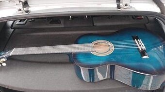 Gitara Valencia
