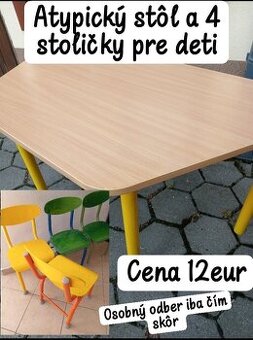 Detský stôl a stoličky drevené