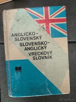 Slovník - anglický, nemecký a taliansky