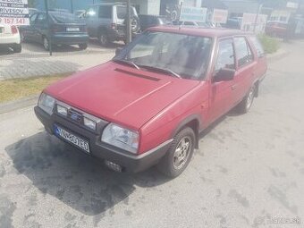 Škoda Forman LS