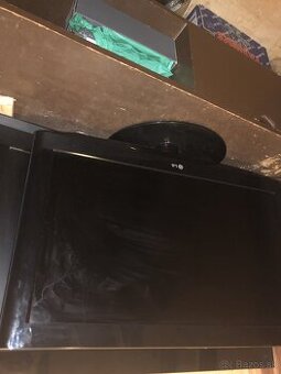 Predám funkčný bezchybný TV LG 32D320-2A za 80e, dovoz +8e