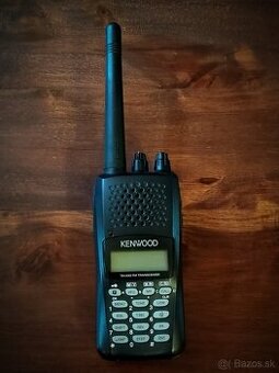 Kenwood ručná rádiostanica UHF