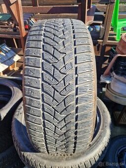 Predám zimné pneu Dunlop 235/45r18