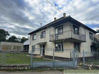 Dom na kraji malej dediny Vaľkovo