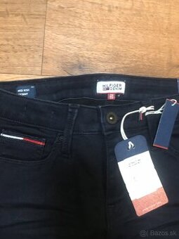 NOVÉ TOMMY HILFIGER originál dámske nohavice S