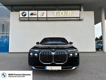 Predám BMW 750e xDrive, Záruka do 2029, odpočet DPH 96.000 €