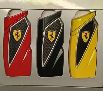 Predam zapalovace ferrari