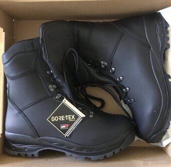 Vojenské kanady gore-tex 43.5