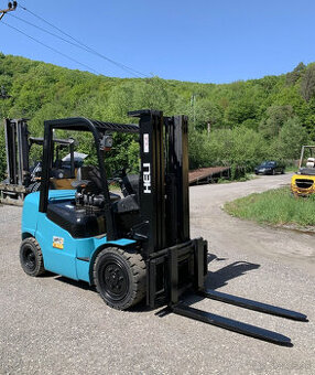 Heli CPCD 30, diesel Kubota, triplex, r. 2018, 1402 mth