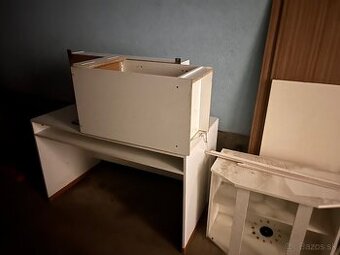 Veľký písací pracovný stol