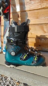 LYŽE ATOMIC REDSTER XT 163CM + SALOMON QST R80 27CM