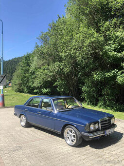 Mercedes Benz W123 Piano OM 605