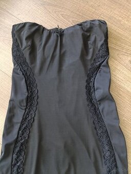 Šaty bez ramienok M