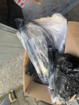 Audi a6 c7 facelift plexy sklo svetla lave