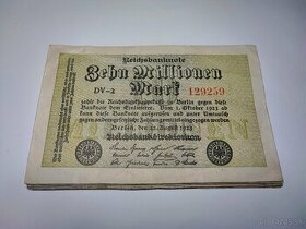 Staré bankovky marky Nemecko