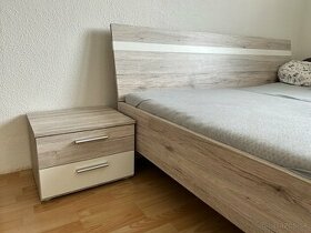 Manželská posteľ + 2x stolík - 1