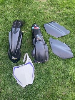 Predám plasty Yamaha YZ