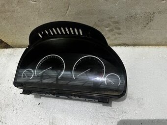 Budíky bmw F10 F11 F01 F02 F07 F13 F06