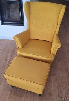 Ušiak Kreslo a Podnožka IKEA STRANDMON