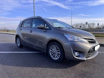 Toyota Verso 1.8  valvematic 2016 1.majiteľ