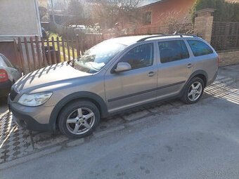 octavia Scutt 2.0 103 kW 4x4