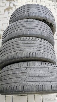 Letne pneu 235/55 r17
