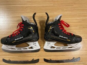 PREDAM KORČULE BAUER SUPREME M5 PRO INT