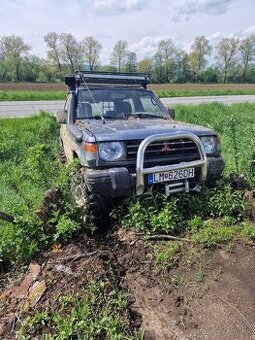 Pajero 2,5 td Offroad