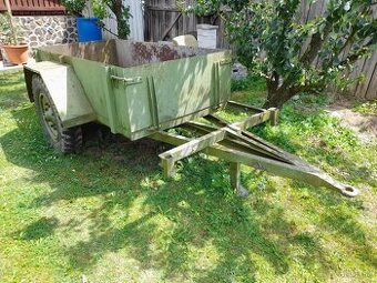 vlečka za traktor