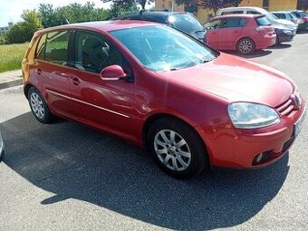 VW golf na predaj