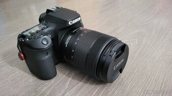 Canon EOS 90D
