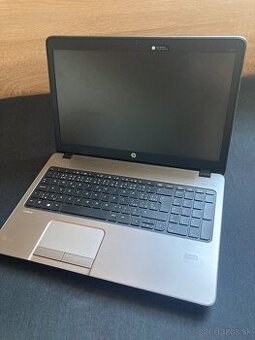 HP ProBook 450 G0 – nefunkčný, na opravu alebo náhradné diel