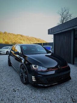 Volkswagen Golf 7 | GTi | DSG