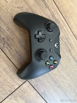 Xbox one ovladač čierny