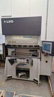 Servoelektrický ohraňovací lis LVD DYNA-PRESS 24/12 PLUS