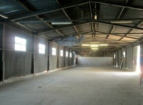 Prenájom skladov, zateplenych hal a kancelarii ZVOLEN - 1