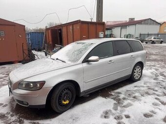 VOLVO V50 2005 na náhradné diely ND