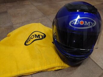 Helma/prilba na motorku SUOMY