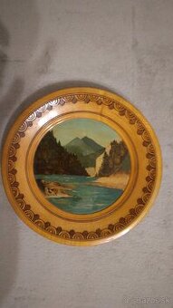 Drevené maľované taniere