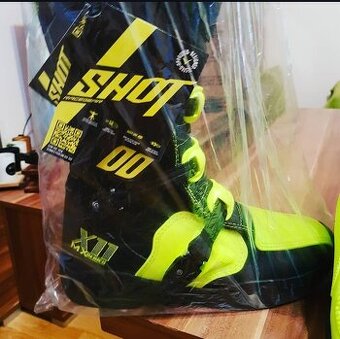 Mx výstroj volať na 0902815861