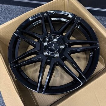 Alu MERCEDES AMG VITO 5x112 19”
