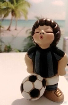 Značková zberateľská figúrka futbalistu THUN