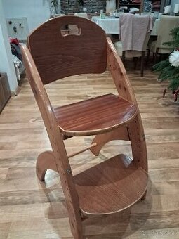 Detská rastúca stolička