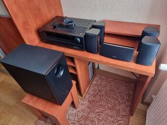 ONKYO HT-R393 AV Receiver (zosilňovač zvuku)