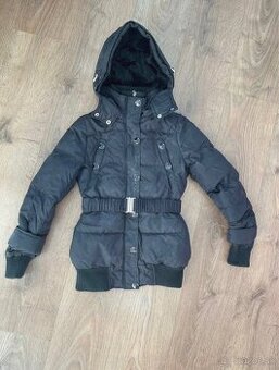 Dievčenská zimná bunda (v. 140)