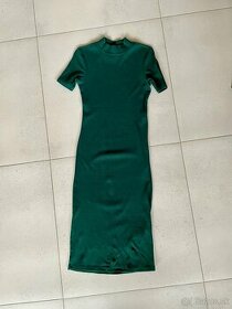 Zelene rebrované šaty ZARA