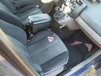 Renault Megane Scenic
