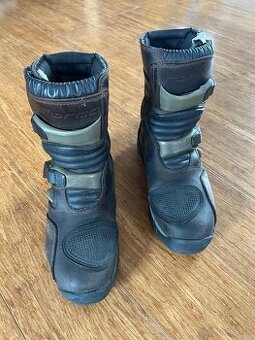 Čižmy Forma adventure low