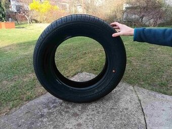Sada nových letných pneumatík KUMHO 15/185/65