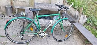 Trekový bicykel